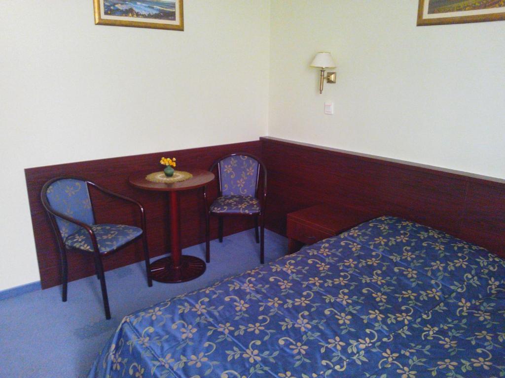 מלון מישקולץ Kolibri חדר תמונה
